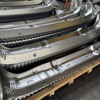 උණුසුම් පිහිටුවා ඇති වානේ (AHSS) මෝටර් රථ සඳහා